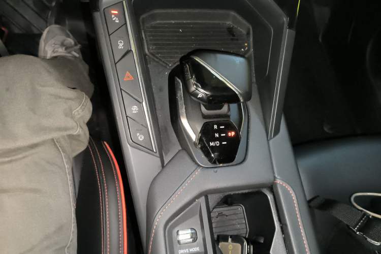 Used Lynk & Co 06 2020 1.5T YAO Halo