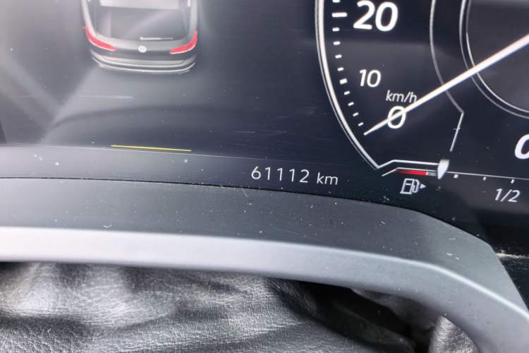 Used Volkswagen Touareg 2019 3.0 TSI RuiFeng Edition China VI Standard Odometer Close Up