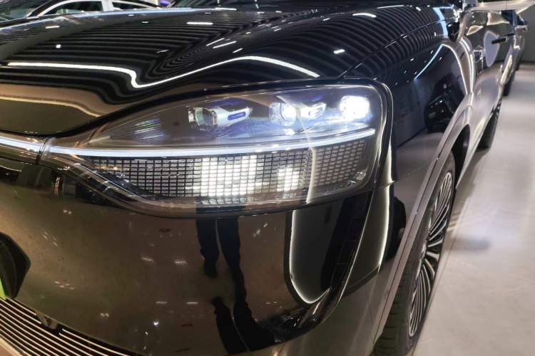 Used Hima AITO M9 2024 Range-Extended Ultra Version 52 kWh 5-Seater Model