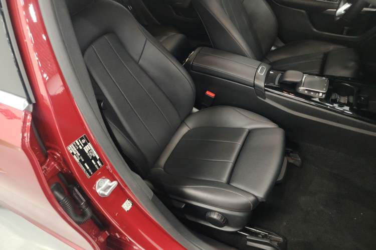 Used Mercedes-Benz A-Class 2022 Restyled A 200 L Sport Sedan Fashion Version Right Front Seat