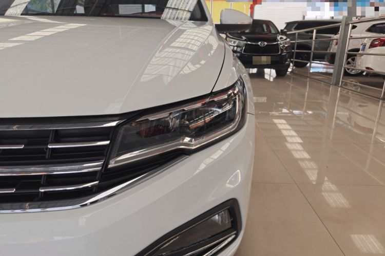 Used Volkswagen Bora 2021 1.5L Manual Fashion Smart Connect Edition Left Front Headlight