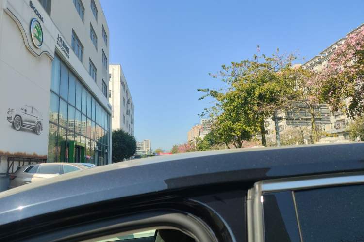 Used Volkswagen Viloran 2020 380TSI Prestige Edition
