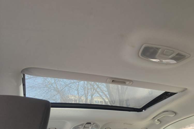 Used Hyundai Santa Fe 2013 2.4L Automatic 2WD Comfort Edition Headliner