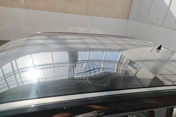 Used Chery QQ Ice Cream 2022 170km Sundae Phosphate Lithium-Ion