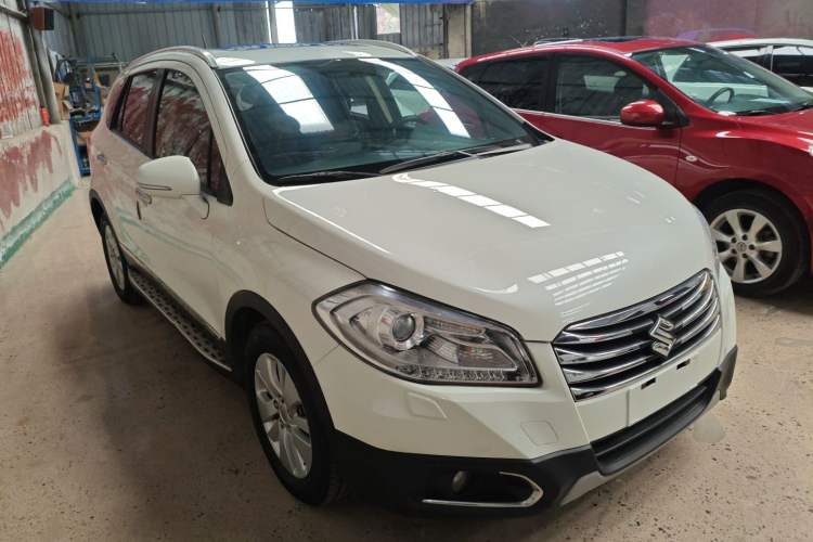 Used Suzuki S-Cross 2014 1.6L CVT Two-Wheel Drive Elite Version
