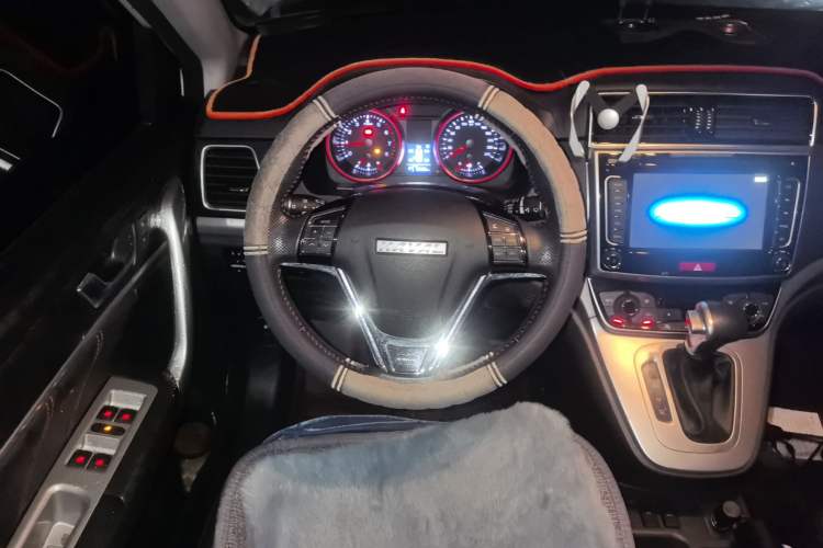 Used Haval M6 2018 Revised Version 1.5T DCT Two-Wheel Drive Elite Edition