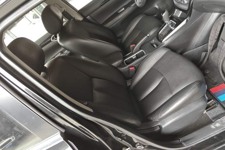 Used Nissan Sylphy 2019 1.6XV CVT Smart Connect Luxury Edition China VI Standard