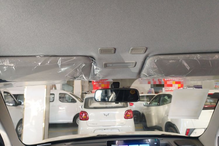 Used Geely Galaxy Panda 2024 Panda Mini 200km Endurance Bear
