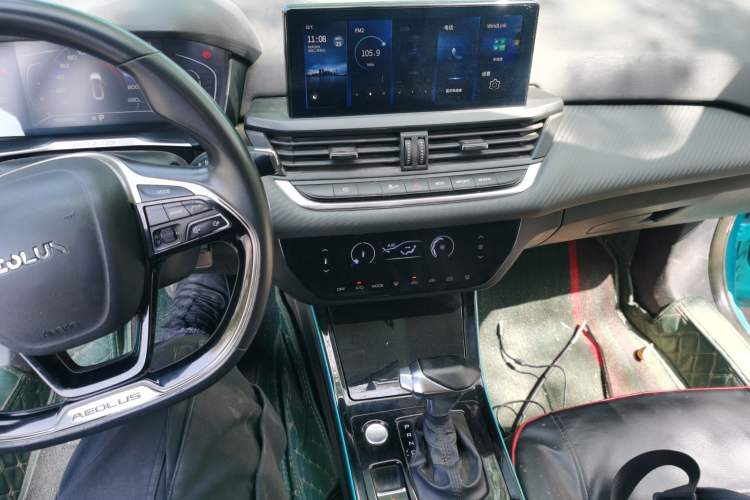 Used Dongfeng Aeolus Yixuan 2021 230T Automatic ZuiFeng Edition Audio And AC Panel