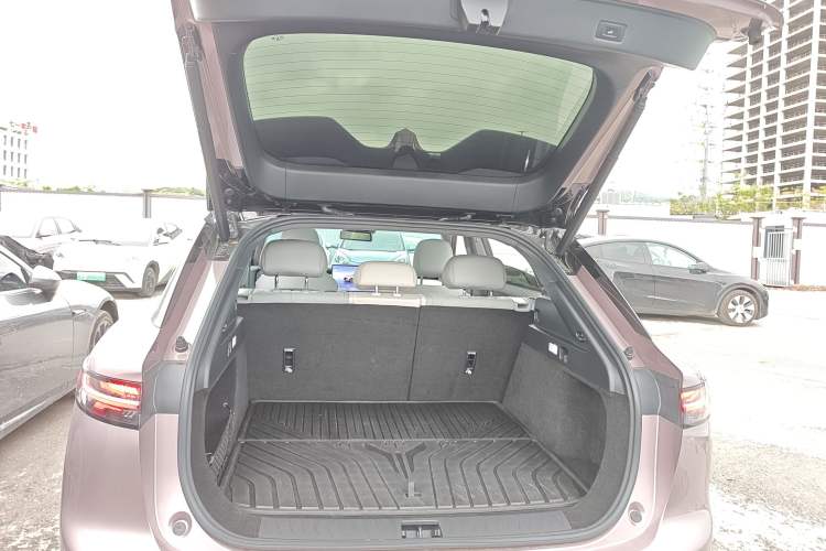 Used VOYAH COURAGE 2024 Four-Wheel Drive Global Edition