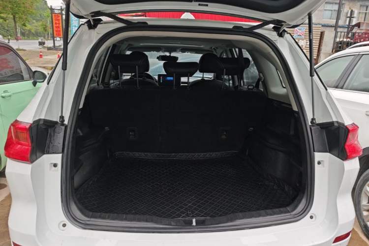 Used Haval M6 2021 PLUS 1.5T DCT Luxury Smart Connectivity Model
