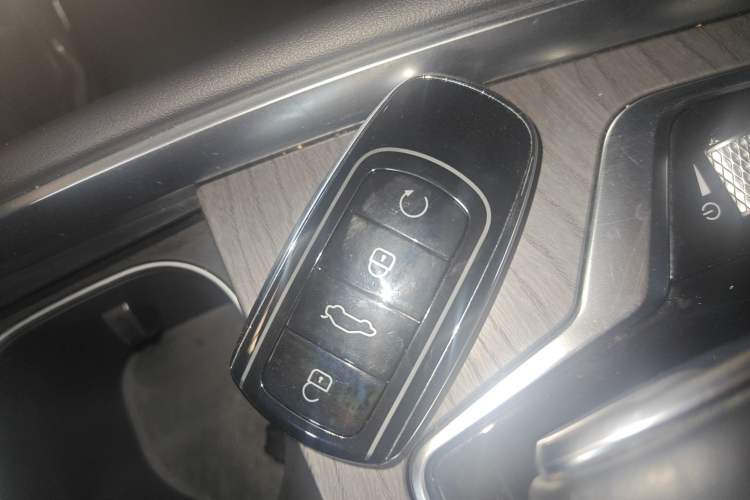 Used Chery Tiggo 8 PRO 2022 290T Two-Wheel Drive Sky Dome Edition 5 Seats