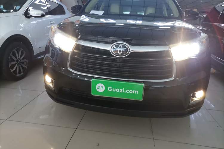 Used Toyota Highlander 2015 2.0T Four-Wheel Drive Ultimate Edition 7-Seater