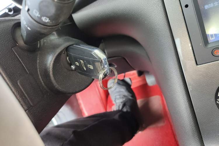 Used Peugeot 3008 2016 2.0L Automatic Classic Edition
