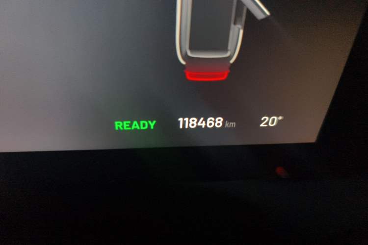 Used Li Auto ONE 2020 Extended-Range 6-Seater Version Odometer Close Up