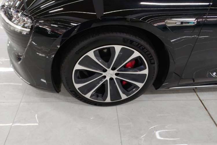 Used Hima Luxeed S7 2025 785 km Ultra