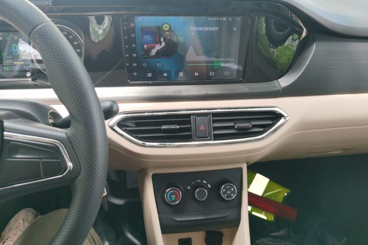 Used Kuayue Kuayue Xing V7 EV 2024 316 km Luxury Dual-Door Version 6 Seats