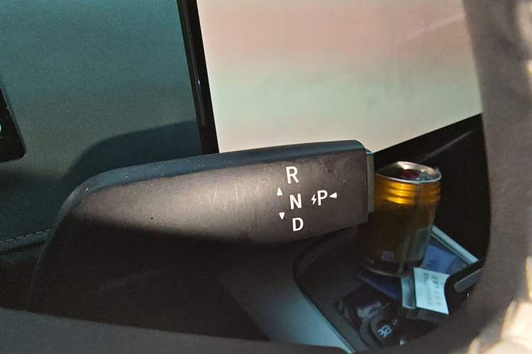 Used Nissan N7 2025 625 Max Gear Lever