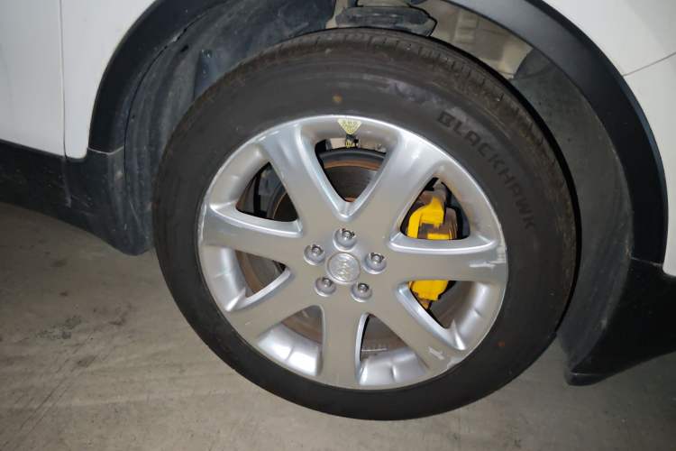 Used Buick Encore 2015 1.4T Automatic Two-Wheel Drive Urban Elite Version
