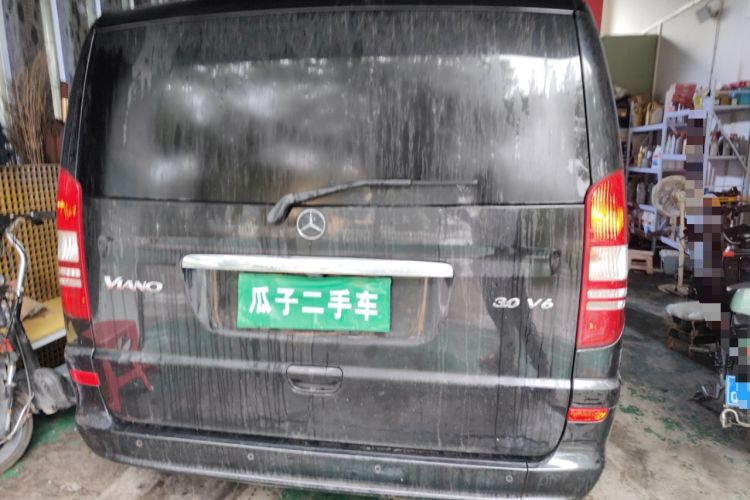 Used Mercedes-Benz Viano 2013 3.0L Navigator Edition Rear