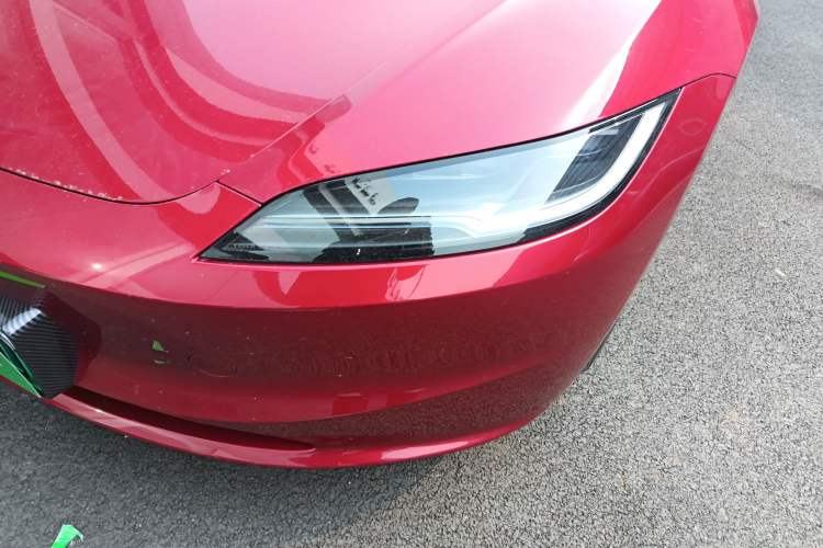 Used Tesla Model 3 2023 Long-Range All-Wheel-Drive Version