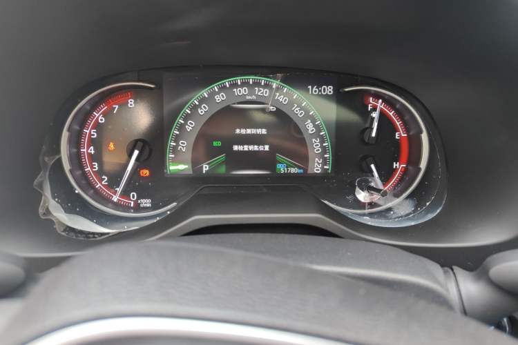 Used Toyota RAV4 2021 2.0L CVT Two-Wheel Drive Fashion PLUS Edition Odometer Close Up