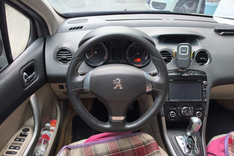 Used Peugeot 408 2013 2.0L Automatic Luxury Edition
