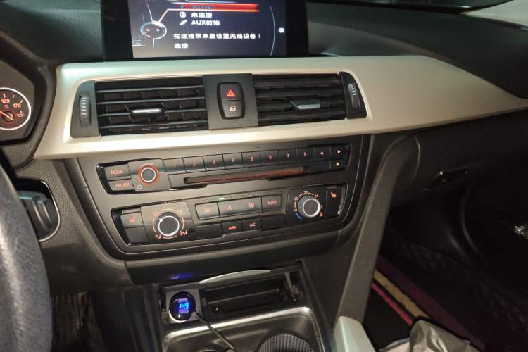 Used BMW 3 Series 2015 316Li Fashion Model