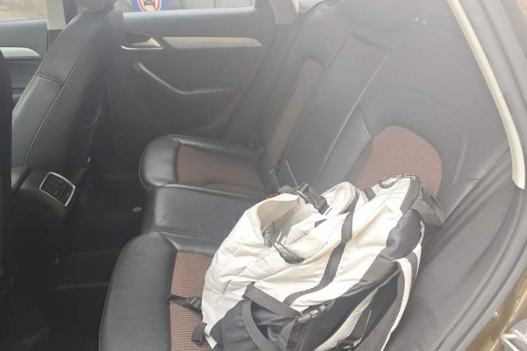 Used Audi Q3 2018 30th Anniversary Edition 30 TFSI Fashion Model Left Rear Seat