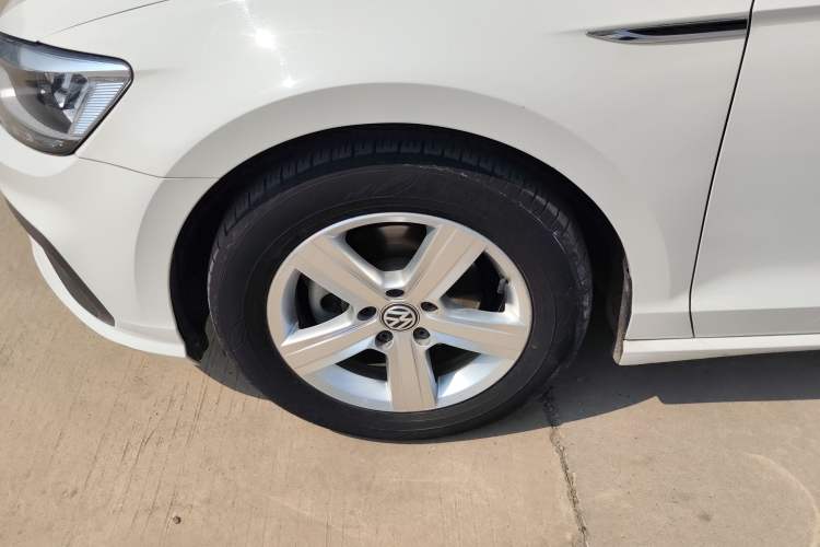 Used Volkswagen Lamando 2021 230TSI DSG Fashion Edition
