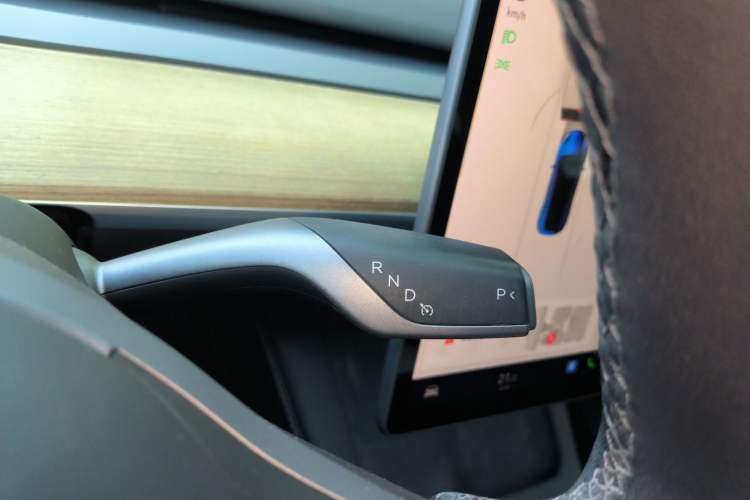 Used Tesla Model Y 2022 Rear-Wheel-Drive Version
