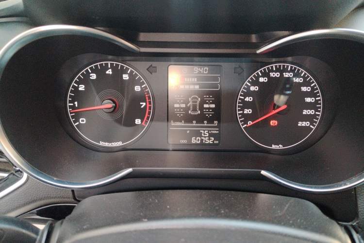 Used JETOUR X70 2020 1.5T Manual Comfort Edition 6 Seats Instrument Cluster