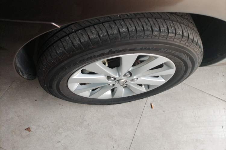 Used Buick GL8 2014 2.4L Classic Edition
