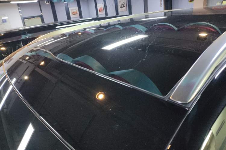 Used Chery T11 2026 Model 220 Rear-Drive Boya Giant-Screen Luxury Edition Roof