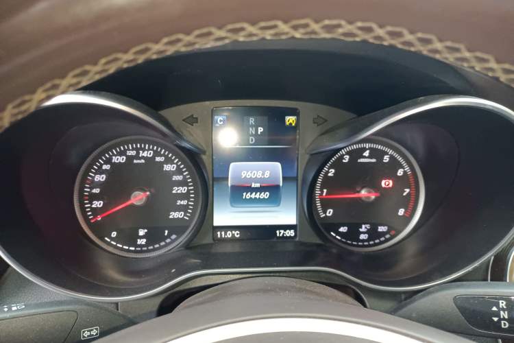 Used Mercedes-Benz GLC Coupe 2017 GLC 260 4MATIC Coupe SUV Instrument Cluster