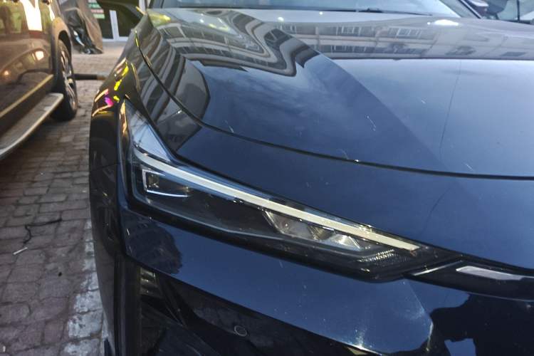 Used CHANGAN UNI-V 2022 1.5T Sport Edition Right Front Headlight