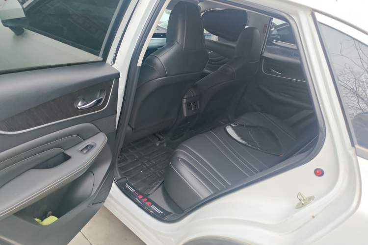 Used Venucia V 2021 260T Idol Edition Left Rear Seat