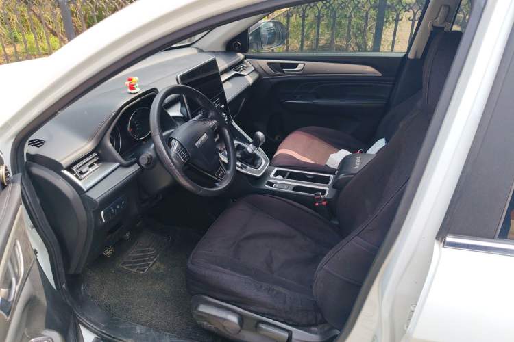 Used Haval M6 2023 PLUS 1.5T Manual Elite Smart Connectivity Model
