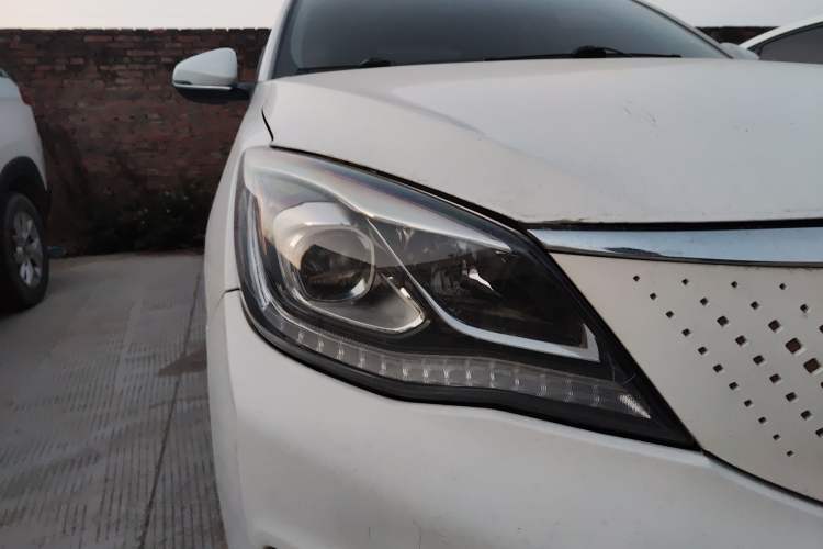 Used Dongfeng Aeolus E70 2021 Revised Version 500 Pro Ultra-Comfort Edition