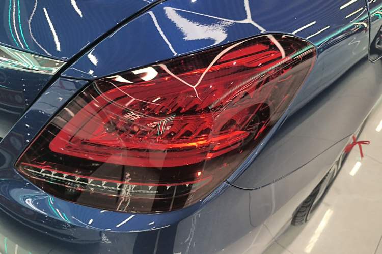 Used Mercedes-Benz C-Class 2020 C 260 L Sport Edition Right Rear Taillight