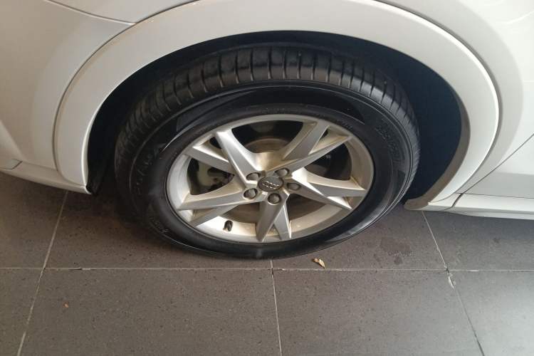 Used Audi Q3 2017 35 TFSI Fashion Model