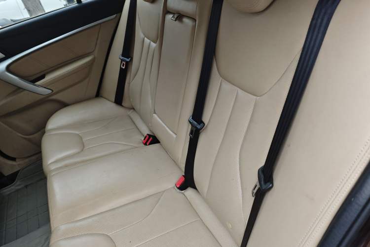 Used Geely Auto Emgrand 2017 Sedan Million Edition 1.5L CVT Luxury Model
