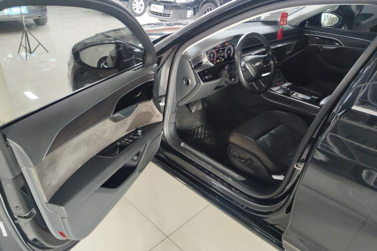 Used Audi A8 2018 A8L 55 TFSI quattro Launch Edition Elite Model