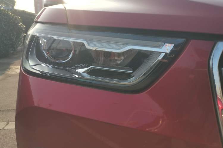 Used Haval H4 2018 Red-Label 1.5 GDIT DCT Fashion Edition
