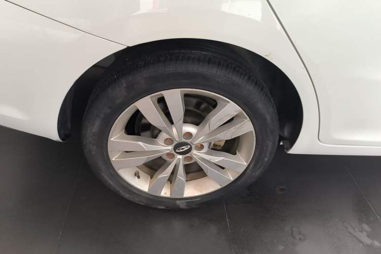 Used Chery Arrizo 5 2017 1.5L CVT Trendsetting Edition
