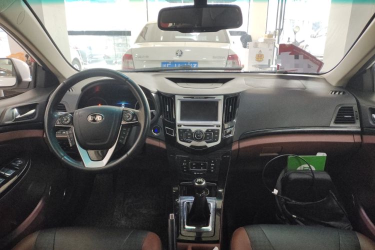 Used BYD Surui 2016 1.5L Manual Elite Edition
