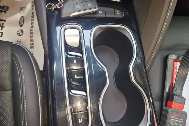 Used Buick Envision 2022 Encore Plus 652T Five-Seat Luxury Model
