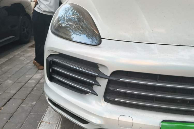 Used Porsche Cayenne 2018 Cayenne 3.0T Right Front Headlight