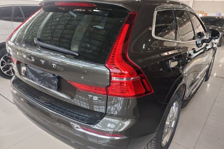 Used Volvo XC60 2021 T5 4x4 Smart Luxury Edition