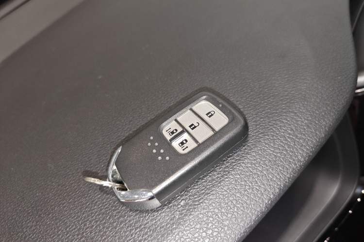 Used Honda Elysion 2016 2.4L Luxury Edition Vehicle Key